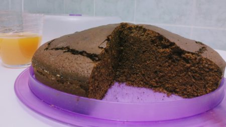 Torta al cioccolato mandorle e arance